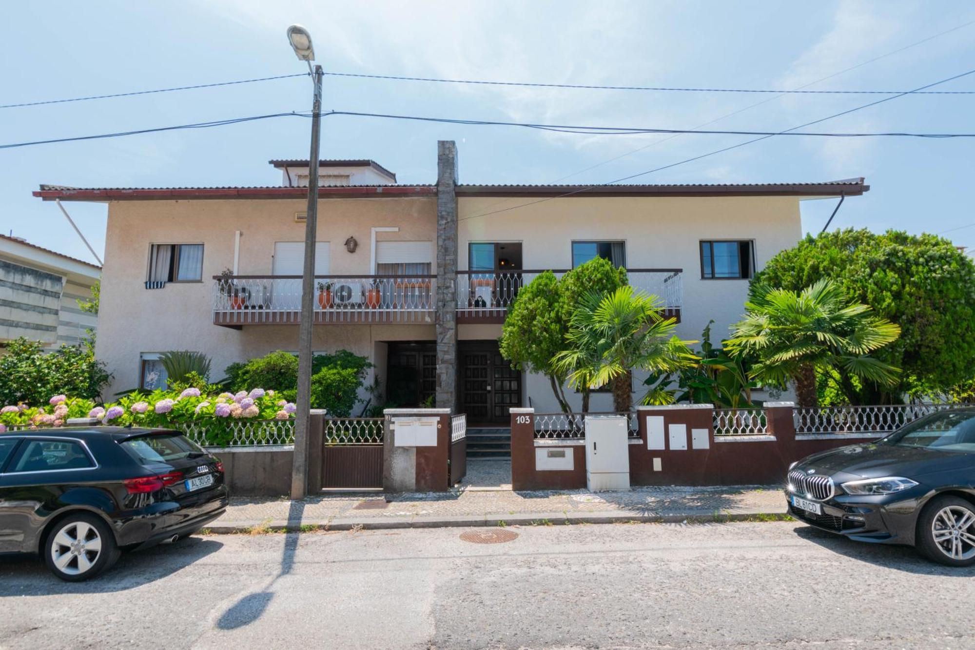 7Min To Uni Se-Velha - Ac - Work Desk - 300Mbs Wifi Bed & Breakfast Коимбра Екстериор снимка